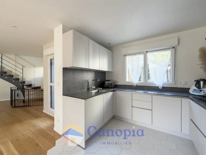Tout savoir sur la rénovation complète à Arcueil : conseils et bons plans confiez votre projet de rénovation à arcueil à des experts qualifiés : conseils personnalisés, devis gratuit, travaux soignés pour votre maison ou appartement.