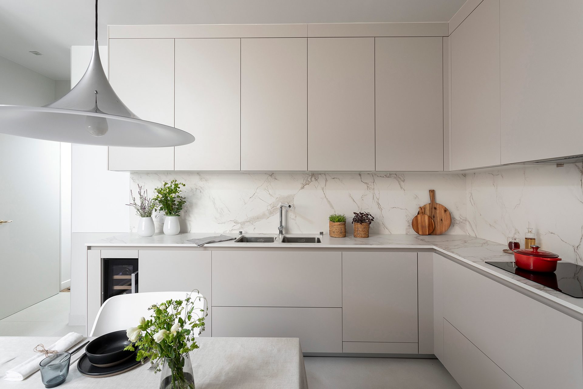 professionnel rénovation cuisine paris ouvert actuellement confiez la rénovation de votre cuisine à paris à des experts. modernisation, aménagement sur mesure et matériaux de qualité – obtenez un devis rapide pour transformer votre espace culinaire.