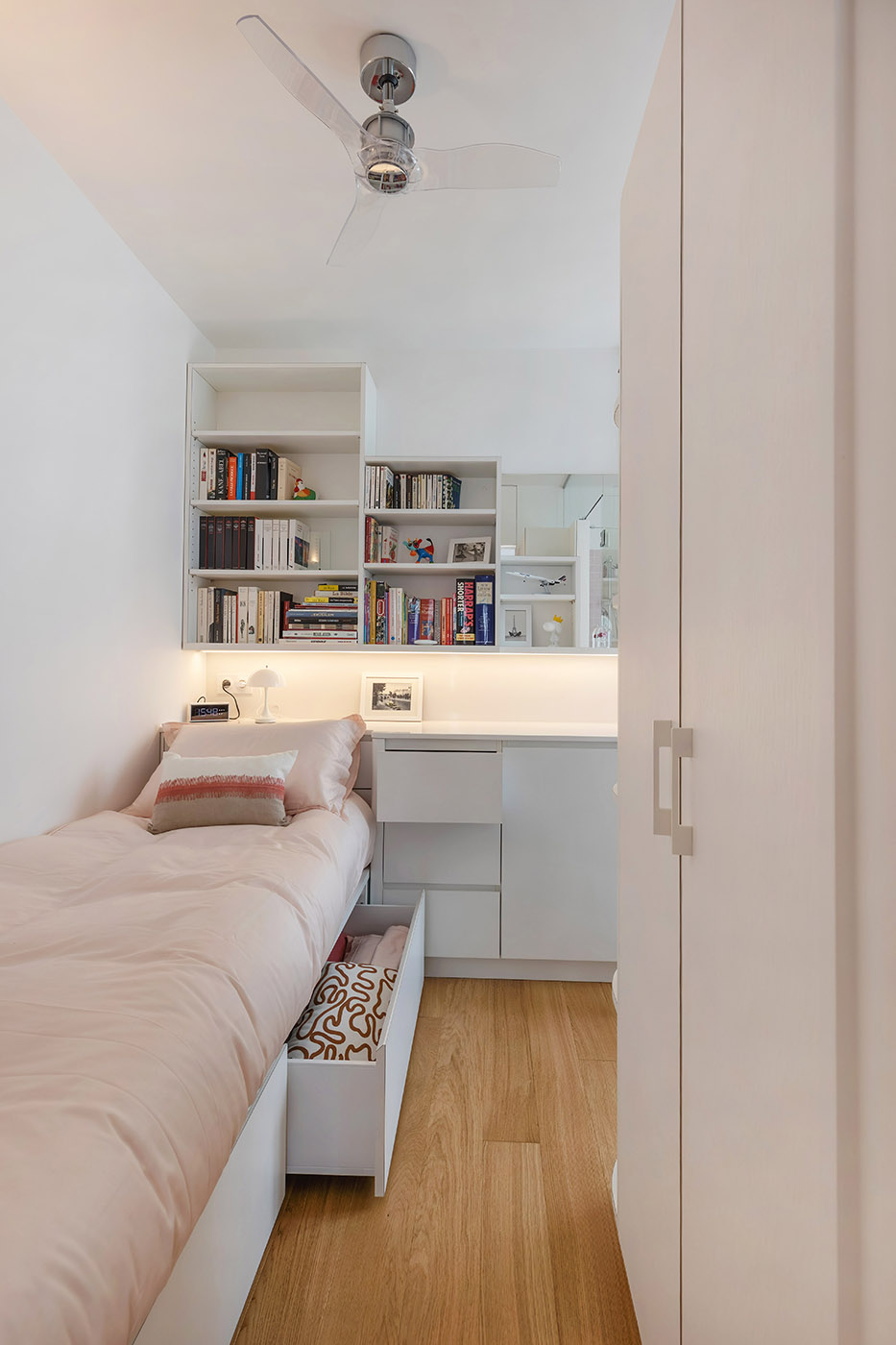 Rénovation d’appartement à Paris 4 : conseils pour les petites surfaces spécialiste de la rénovation de petites surfaces à paris 4 : optimisez votre espace avec des solutions sur-mesure, rapides et efficaces pour studios et appartements.