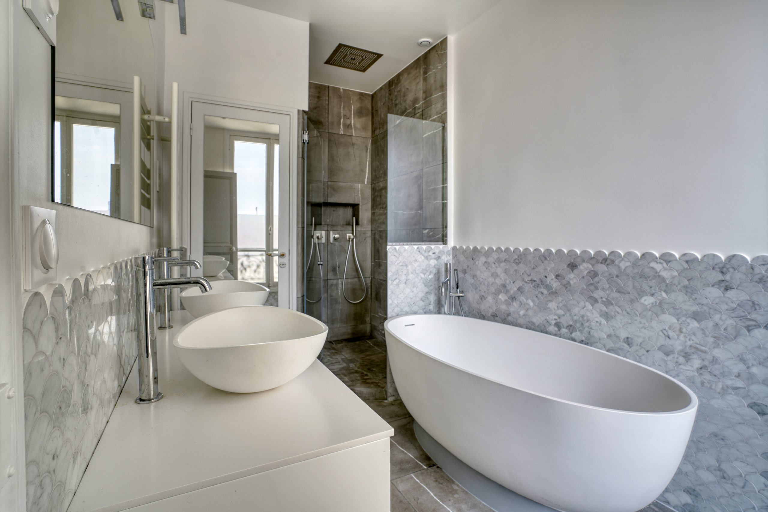 Les conseils pour rénover une salle de bain familiale à Paris 75004 confiez la rénovation de votre salle de bain à paris à des experts ! modernisation, optimisation de l