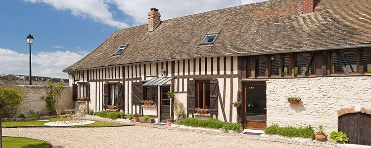 d&eacute;couvrez nos conseils et astuces pour r&eacute;nover votre maison efficacement. modernisez votre int&eacute;rieur, valorisez votre bien et donnez une seconde vie &agrave; votre habitation gr&acirc;ce &agrave; nos id&eacute;es de r&eacute;novation.