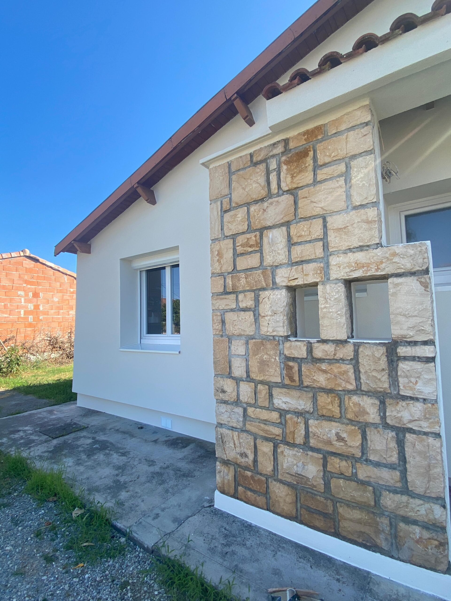 d&eacute;couvrez nos conseils et astuces pour r&eacute;nover votre maison facilement. trouvez des id&eacute;es, des &eacute;tapes cl&eacute;s et des solutions pour transformer votre int&eacute;rieur tout en ma&icirc;trisant votre budget.