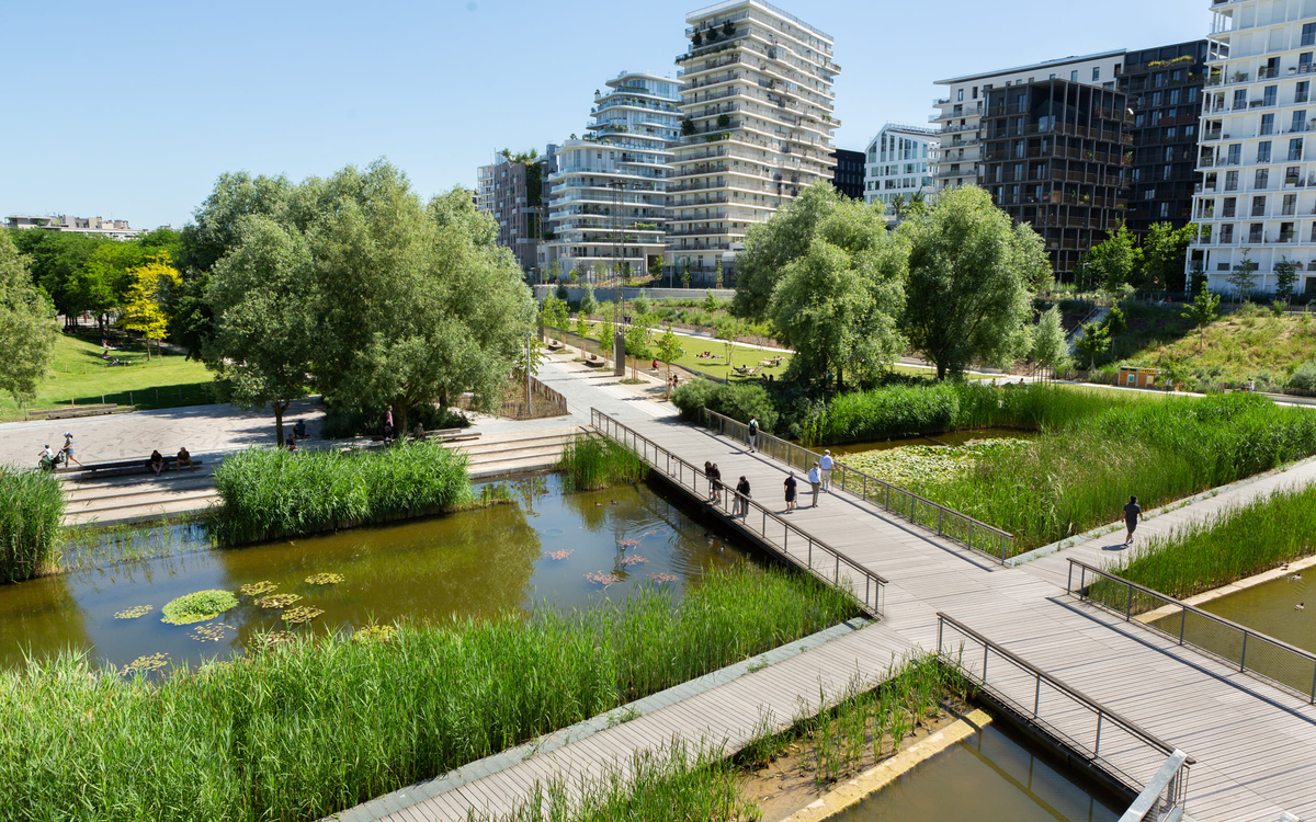 red&eacute;couvrez les espaces oubli&eacute;s du 75004 &agrave; paris : id&eacute;es, conseils et solutions pour valoriser et r&eacute;enchanter ces lieux souvent n&eacute;glig&eacute;s au c&oelig;ur de la capitale.
