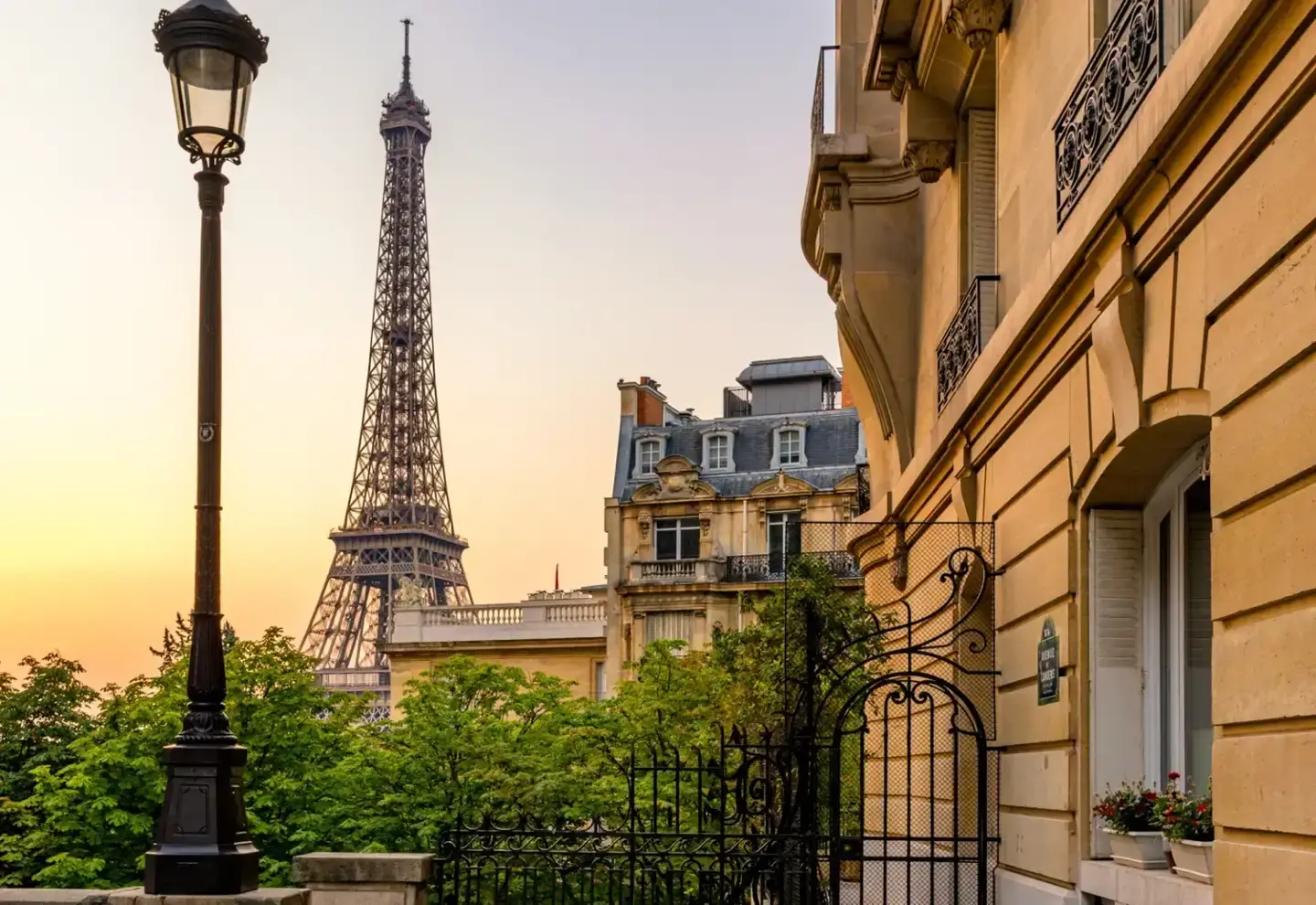 Quel est le prix d'une rénovation sur mesure d'une maison à Paris 4ᵉ en 2025 ? découvrez le guide complet des prix pour la rénovation de maison à paris en 2025. estimez votre budget, comparez les devis et trouvez les meilleures solutions adaptées à votre projet de rénovation dans la capitale.