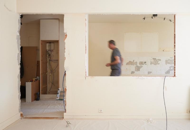 Faire appel à un spécialiste de la rénovation à Paris 75013 spécialiste en rénovation à paris 75013, nous offrons des services de qualité pour transformer et améliorer votre habitat avec expertise et professionnalisme.