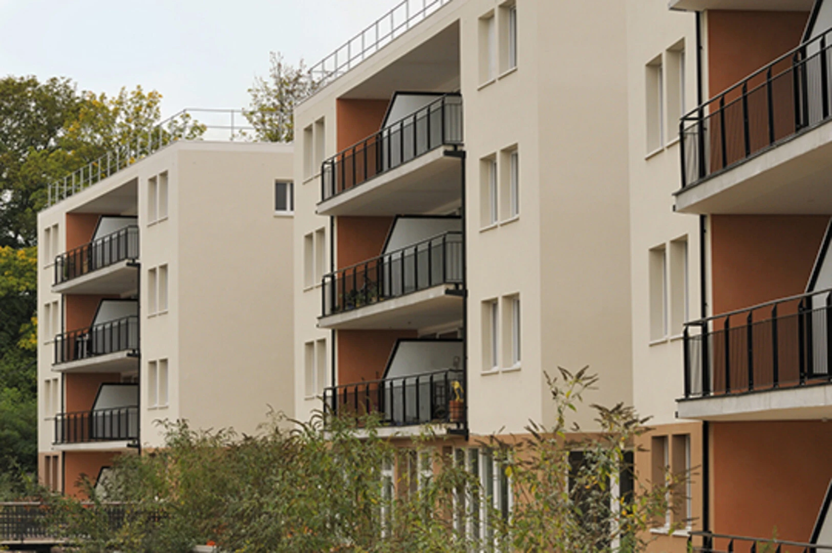 d&eacute;couvrez nos solutions de ravalement pour copropri&eacute;t&eacute;s, respectant l