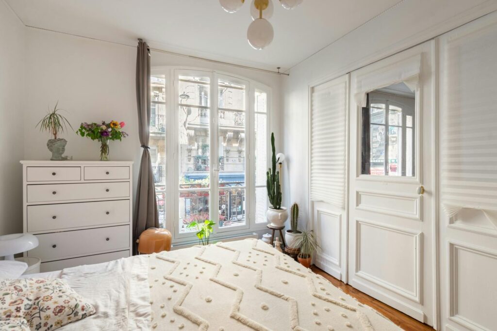 Guide complet pour réussir la rénovation intérieure de votre logement à Paris découvrez nos conseils et astuces pour réussir votre rénovation intérieure à paris, alliant design, fonctionnalité et respect du budget.
