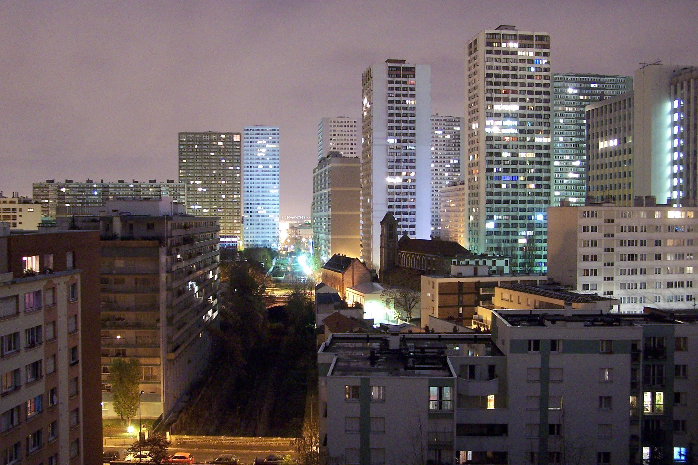 Chantier en cours : tout savoir sur les travaux de voirie dans le 13e arrondissement informations sur les travaux de voirie en cours dans le 13e arrondissement : perturbations, calendriers et conseils pour vos déplacements.